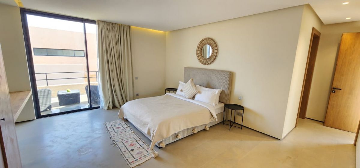 CHAMBRE 4